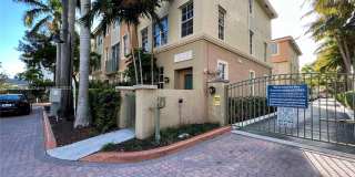2065 S Ocean Dr 2065 S Ocean Dr Photo Gallery 1