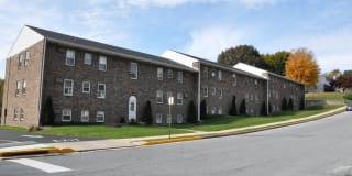 7 ORCHARD HILLS DRIVE 7 ORCHARD HILLS DRIVE Photo Gallery 1