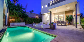 8949 Rosewood Ave 8949 Rosewood Ave Photo Gallery 1
