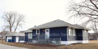 2229 41st St 2229 41st St Photo Gallery 1
