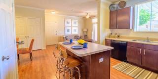Parkway Grande Apartment Homes