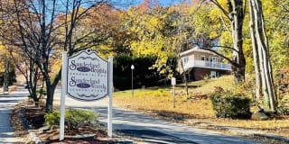 340 Sunderland Rd 340 Sunderland Rd Photo Gallery 1