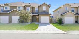 6426 Melanzane Ave. 6426 Melanzane Ave. Photo Gallery 1