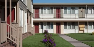 331 Park Plaza Dr 331 Park Plaza Dr Photo Gallery 1