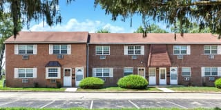 Fox Pointe Fox Pointe Photo Gallery 1