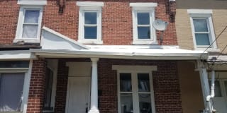 907 E. 17th St. 907 E. 17th St. Photo Gallery 1