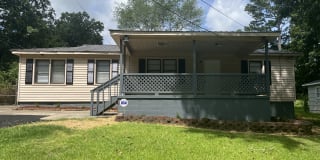 100 Lawson Dr 100 Lawson Dr Photo Gallery 1