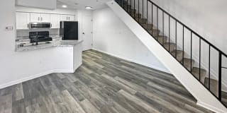 Hickory Creek Apartment Homes Hickory Creek Apartment Homes Photo Gallery 1