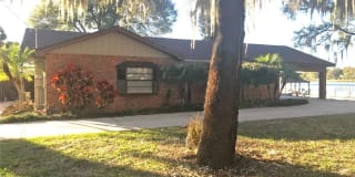 612 W LAKESHORE DRIVE 612 W LAKESHORE DRIVE Photo Gallery 1