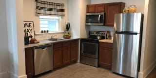 2552 Collingwood Boulevard - 1 2552 Collingwood Boulevard - 1 Photo Gallery 1