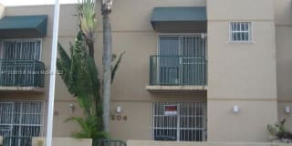 12060 SW 19 LN 12060 SW 19 LN Photo Gallery 1