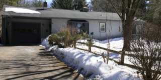139 Traver Rd 1Bedroom 139 Traver Rd 1Bedroom Photo Gallery 1