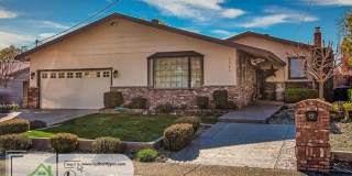 3045 Stratford Ave 3045 Stratford Ave Photo Gallery 1