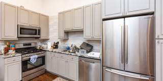 623 East Groveland Park 623 East Groveland Park Photo Gallery 1