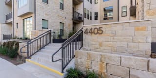 4405 Jackson 4405 Jackson Photo Gallery 1