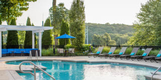 White Oaks at Wilton White Oaks at Wilton Photo Gallery 1