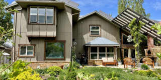 266 Mountain Court 266 Mountain Court Photo Gallery 1