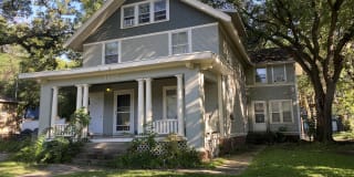 2805 Cottage Grove Avenue 2805 Cottage Grove Avenue Photo Gallery 1