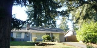 21906 55th Ave W 21906 55th Ave W Photo Gallery 1