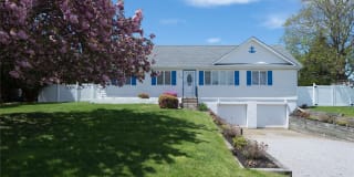 145 Budds Pond Road 145 Budds Pond Road Photo Gallery 1