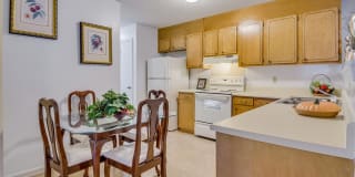 Woodbrook Apartment Homes Woodbrook Apartment Homes Photo Gallery 1