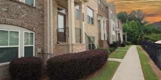 660 Sunset Park Drive 660 Sunset Park Drive Photo Gallery 1