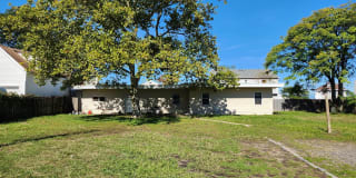 35 Highland Boulevard 35 Highland Boulevard Photo Gallery 1