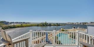 2023 Bay Boulevard 2023 Bay Boulevard Photo Gallery 1