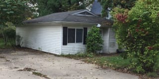 816 Kenwood Ave 816 Kenwood Ave Photo Gallery 1