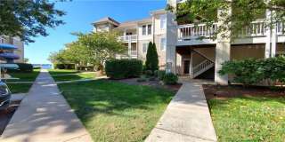 18629 Vineyard Point Lane 18629 Vineyard Point Lane Photo Gallery 1