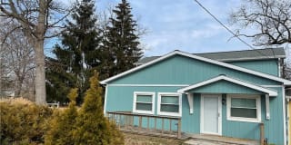252 Oak Grove Dr 252 Oak Grove Dr Photo Gallery 1