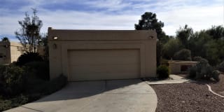 3050 N ARDMORE Court 3050 N ARDMORE Court Photo Gallery 1
