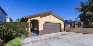 3649 West 109th Street 3649 West 109th Street Photo Gallery 1