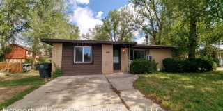 318 Mountain View Avenue 318 Mountain View Avenue Photo Gallery 1
