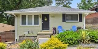 2056 Arlington Avenue NE 2056 Arlington Avenue NE Photo Gallery 1