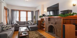 2436 West Diversey Avenue 2436 West Diversey Avenue Photo Gallery 1