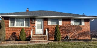 30875 Roosevelt Rd 30875 Roosevelt Rd Photo Gallery 1
