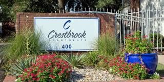 Crestbrook Apartments Crestbrook Apartments Photo Gallery 1