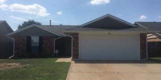 1941 Eastridge Dr 1941 Eastridge Dr Photo Gallery 1