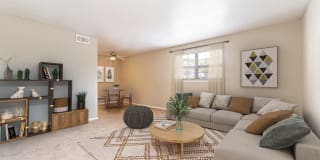 Columbia Crossing Columbia Crossing Photo Gallery 1