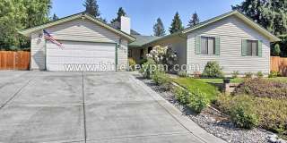 10913 NE 27th Avenue 10913 NE 27th Avenue Photo Gallery 1