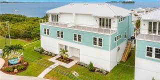 238 CAUSEWAY BOULEVARD 238 CAUSEWAY BOULEVARD Photo Gallery 1