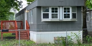 134 Lakeside Ave. 134 Lakeside Ave. Photo Gallery 1