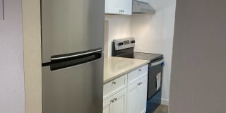103 NE 83rd St. B 103 NE 83rd St. B Photo Gallery 1