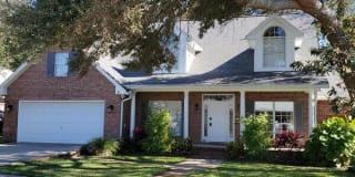 10 Islandview Dr 10 Islandview Dr Photo Gallery 1