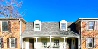 1008 Manor Ln L 1008 Manor Ln L Photo Gallery 1