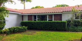 740 Ridgewood Ln 740 Ridgewood Ln Photo Gallery 1
