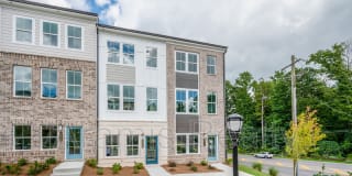 2633 Creekside Drive NW, 2633 Creekside Drive NW, Photo Gallery 1