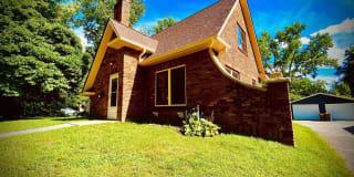114 E Southern Drive 114 E Southern Drive Photo Gallery 1