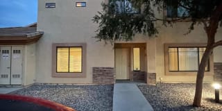 6770 N 47TH Avenue 6770 N 47TH Avenue Photo Gallery 1